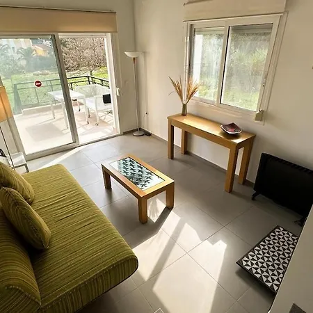 Family House 5' From Tatil Evi Kriopigi