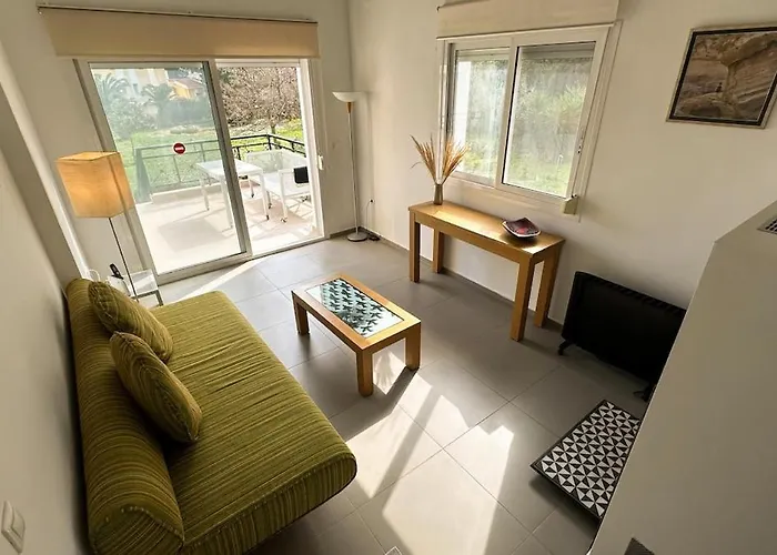 Family House 5' From Holiday home Kriopigi