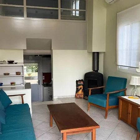 Family House 5' From בית נופש