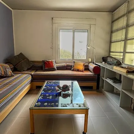Family House 5' From Casa vacanze Kriopigi