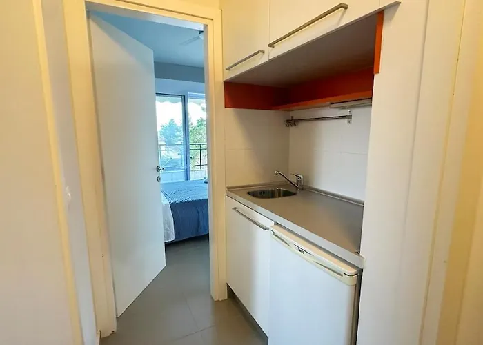 Family House 5' From Prázdninový dům *