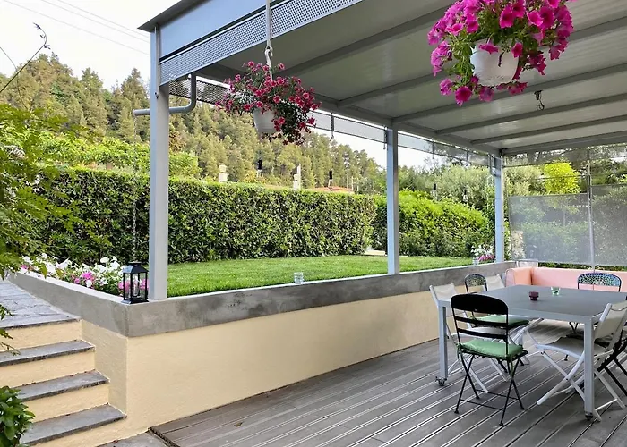 Family House 5' From